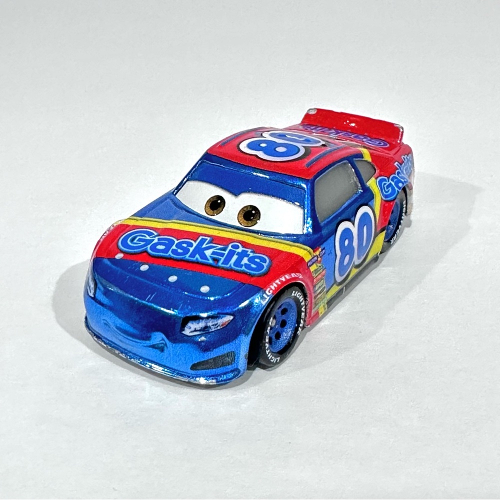 Disney Cars Metallic Rex Revler #80 Gask-its Scavenger Hunt Die-cast
